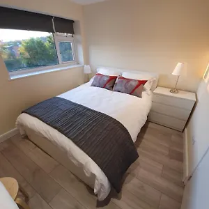 barclay-court-1-bed-luton-town-centre.cambridgehotelsuk.com/